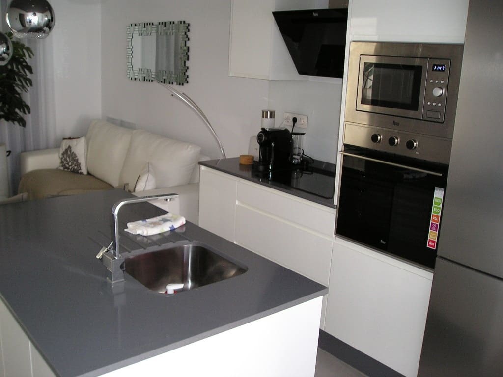 2 soveværelse Lejlighed til salg i San Pedro del Pinatar med swimmingpool garage - € 185.000 (Ref: 6100162)