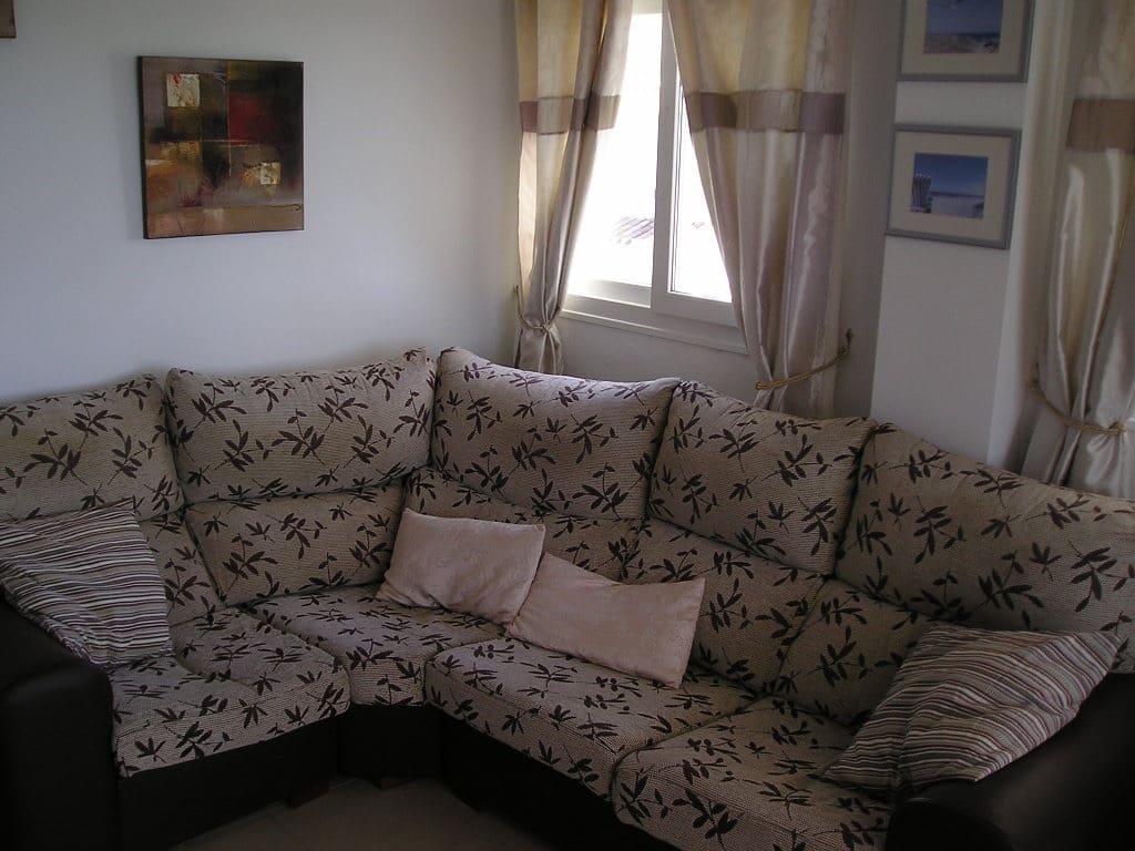 2 soveværelse Lejlighed til leje i Hacienda Riquelme med swimmingpool garage - € 750 (Ref: 6982349)