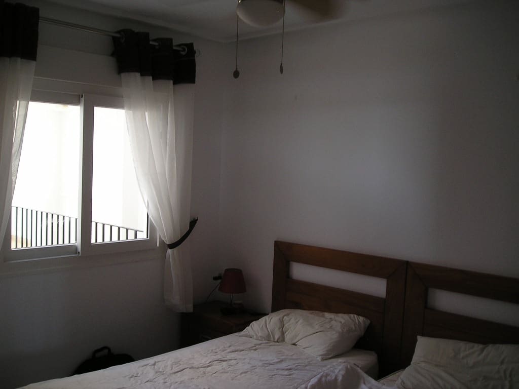 2 soveværelse Lejlighed til leje i Hacienda Riquelme med swimmingpool garage - € 750 (Ref: 6982349)