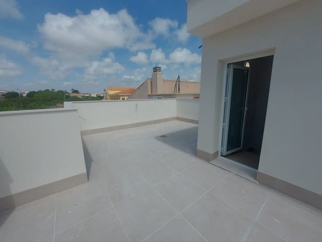 3 bedroom Villa for sale in San Pedro del Pinatar with pool - € 395,000 (Ref: 7588200)