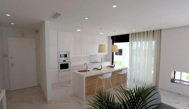 3 soveværelse Villa til salg i Los Alcazares med swimmingpool garage - € 645.000 (Ref: 8577176)