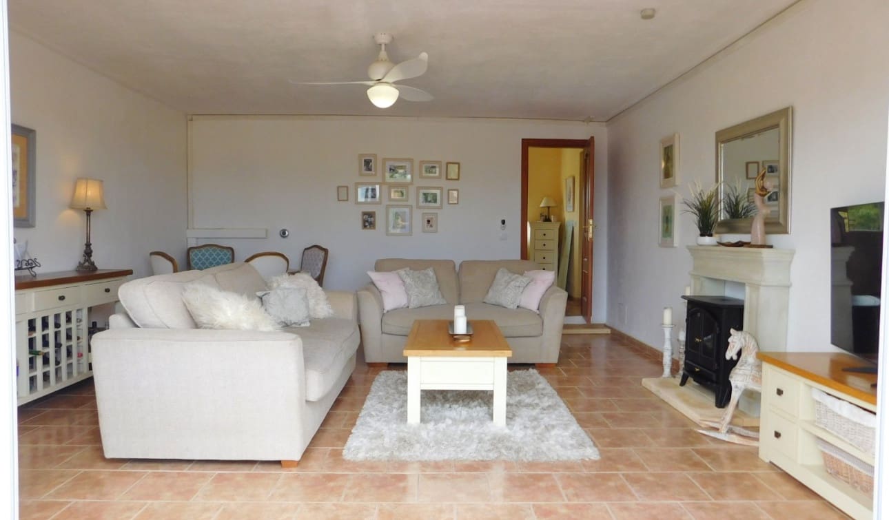 3 bedroom Villa for sale in Dolores with pool garage - € 499,000 (Ref: 9060033)