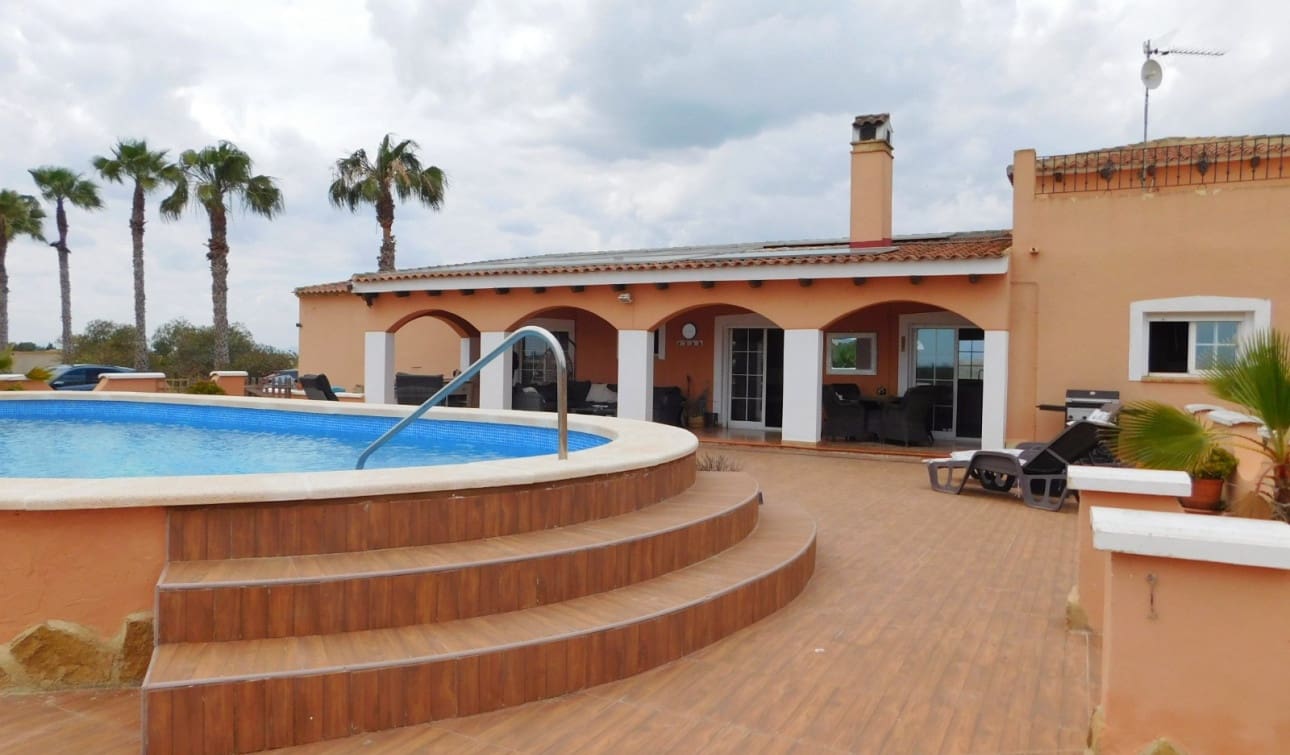 3 bedroom Villa for sale in Dolores with pool garage - € 499,000 (Ref: 9060033)