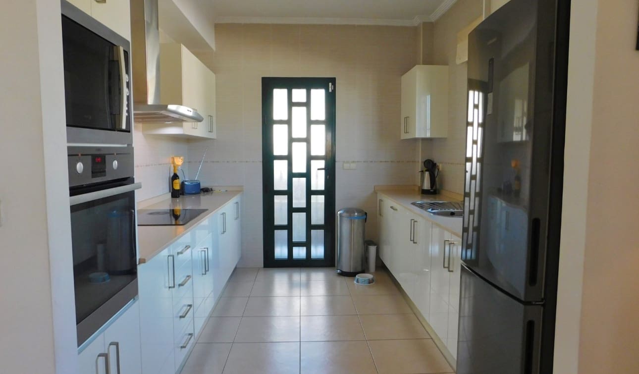 4 sypialnia Willa na sprzedaż w Ciudad Quesada z basenem garażem - 520 000 € (Ref: 9080696)