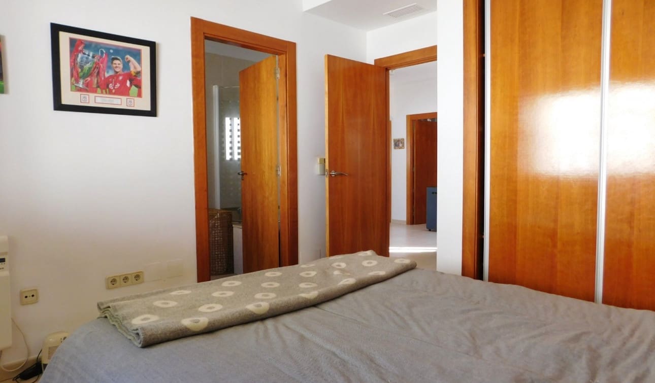 4 sypialnia Willa na sprzedaż w Ciudad Quesada z basenem garażem - 520 000 € (Ref: 9080696)