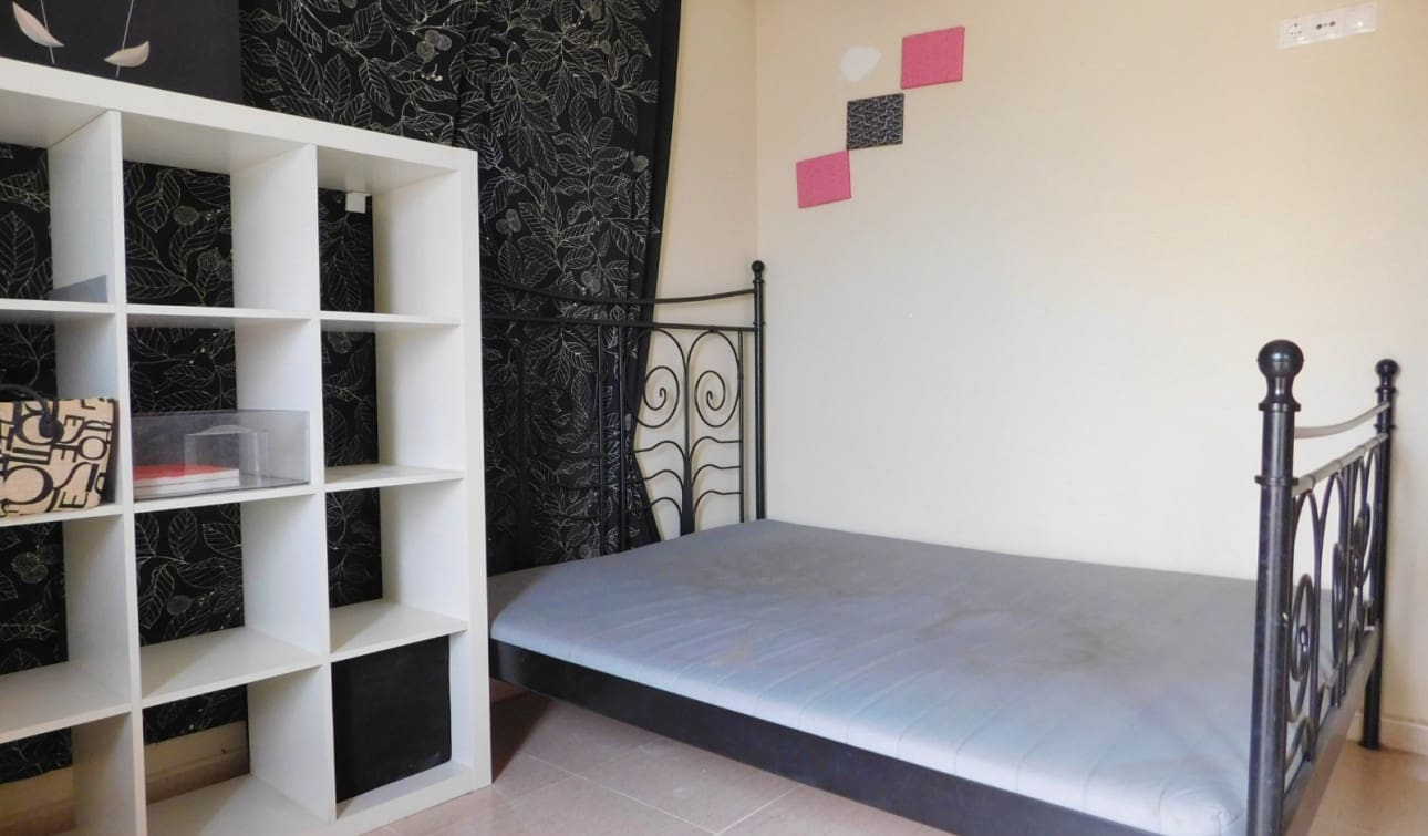 3 bedroom Villa for sale in Ciudad Quesada with pool - € 190,000 (Ref: 9085991)