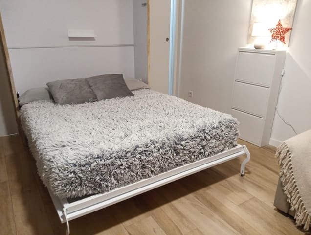 2 soveværelse Villa til leje i Calasparra med swimmingpool garage - € 1.500 (Ref: 9314442)