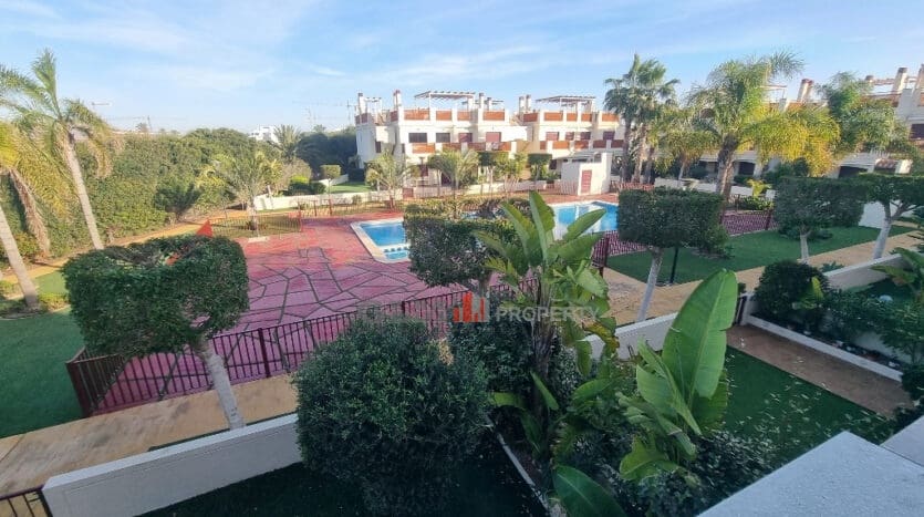 3 soveværelse Penthouse til salg i Los Alcazares med swimmingpool garage - € 259.000 (Ref: 9417690)