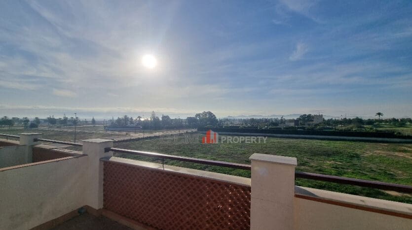 3 soveværelse Penthouse til salg i Los Alcazares med swimmingpool garage - € 259.000 (Ref: 9417690)