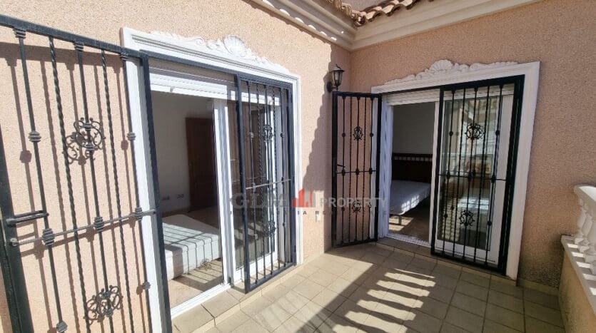 3 camera da letto Villetta a Schiera in vendita in Los Alcazares con piscina garage - 199.000 € (Rif: 9424095)
