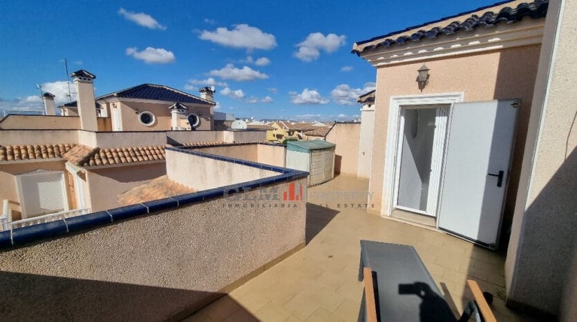 3 camera da letto Villetta a Schiera in vendita in Los Alcazares con piscina garage - 199.000 € (Rif: 9424095)
