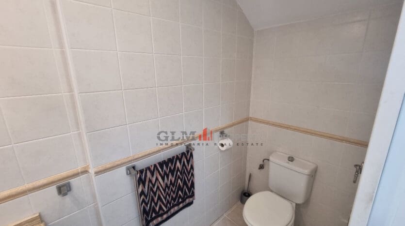 3 makuuhuone Omakotitalo myytävänä paikassa Los Alcazares mukana uima-altaan 
autotalli - 189 000 € (Ref: 9431987)