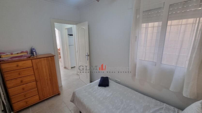 3 makuuhuone Omakotitalo myytävänä paikassa Los Alcazares mukana uima-altaan 
autotalli - 189 000 € (Ref: 9431987)