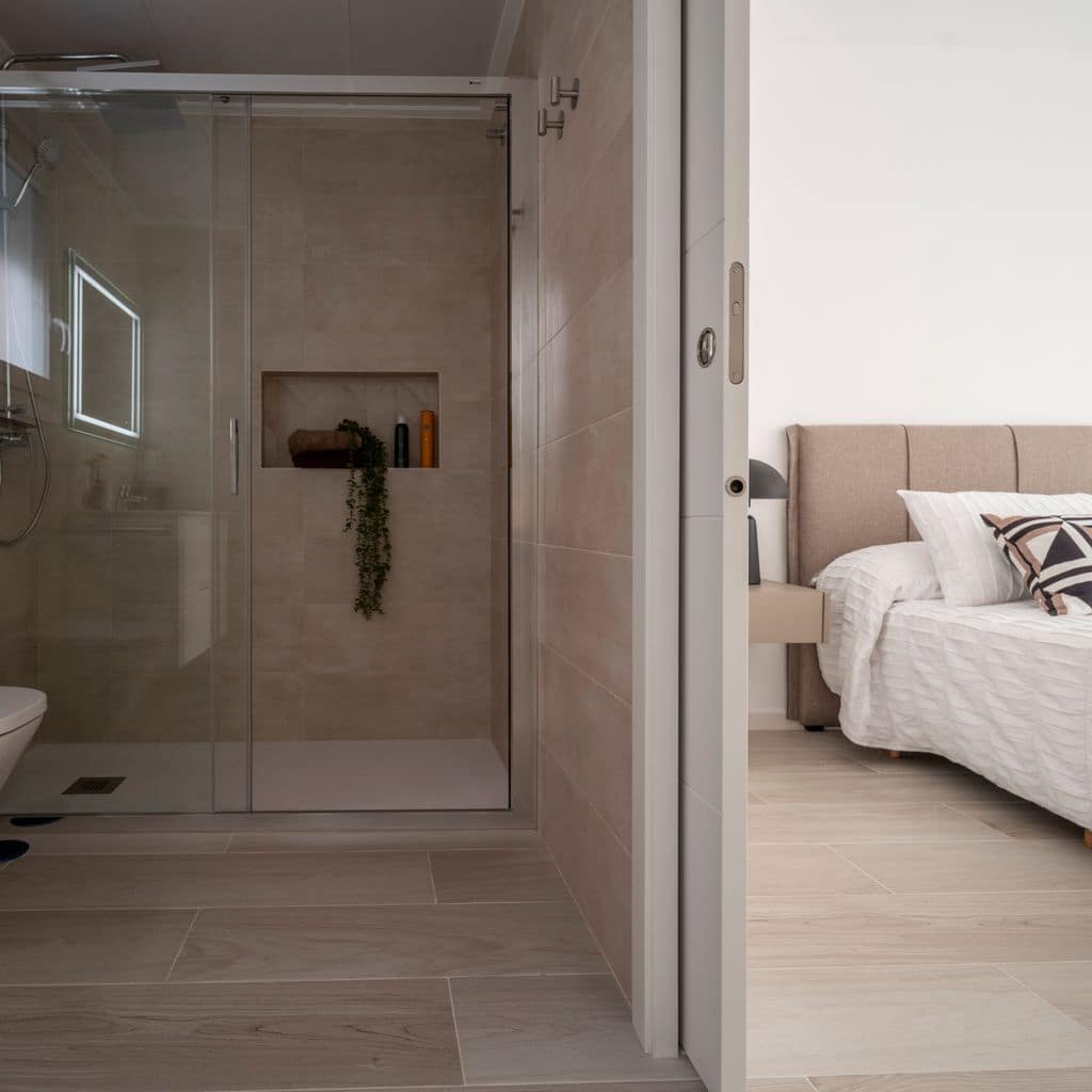 3 bedroom Villa for sale in Avileses with pool garage - € 279,900 (Ref: 9516036)