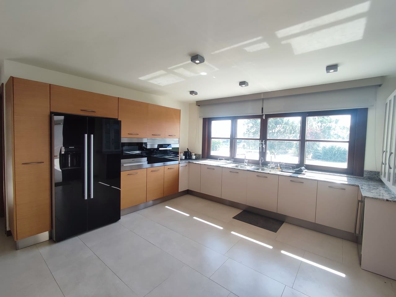 4 soveværelse Villa til salg i La Peraleja Golf Resort med swimmingpool garage - € 994.995 (Ref: 9635068)