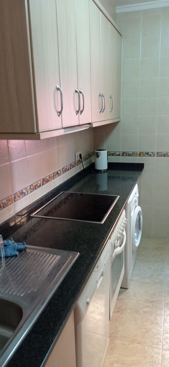 3 quarto Casa em Banda para venda em El Carmoli com piscina garagem - 299 950 € (Ref: 9955553)