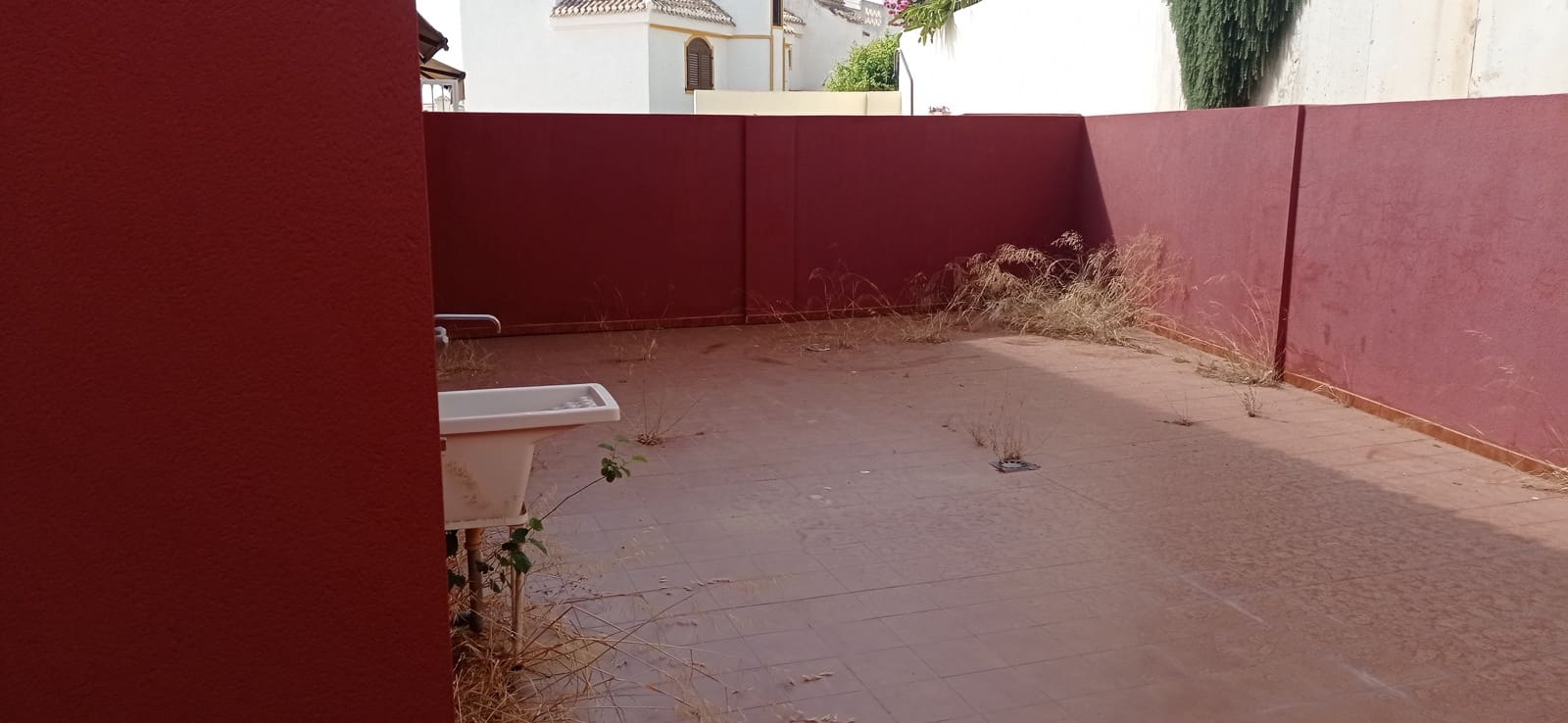 3 quarto Casa em Banda para venda em El Carmoli com piscina garagem - 299 950 € (Ref: 9955553)