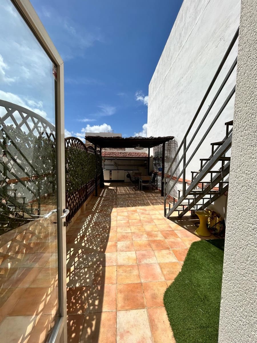 3 bedroom Townhouse for rent in Los Urrutias - € 1,200 (Ref: 9961460)