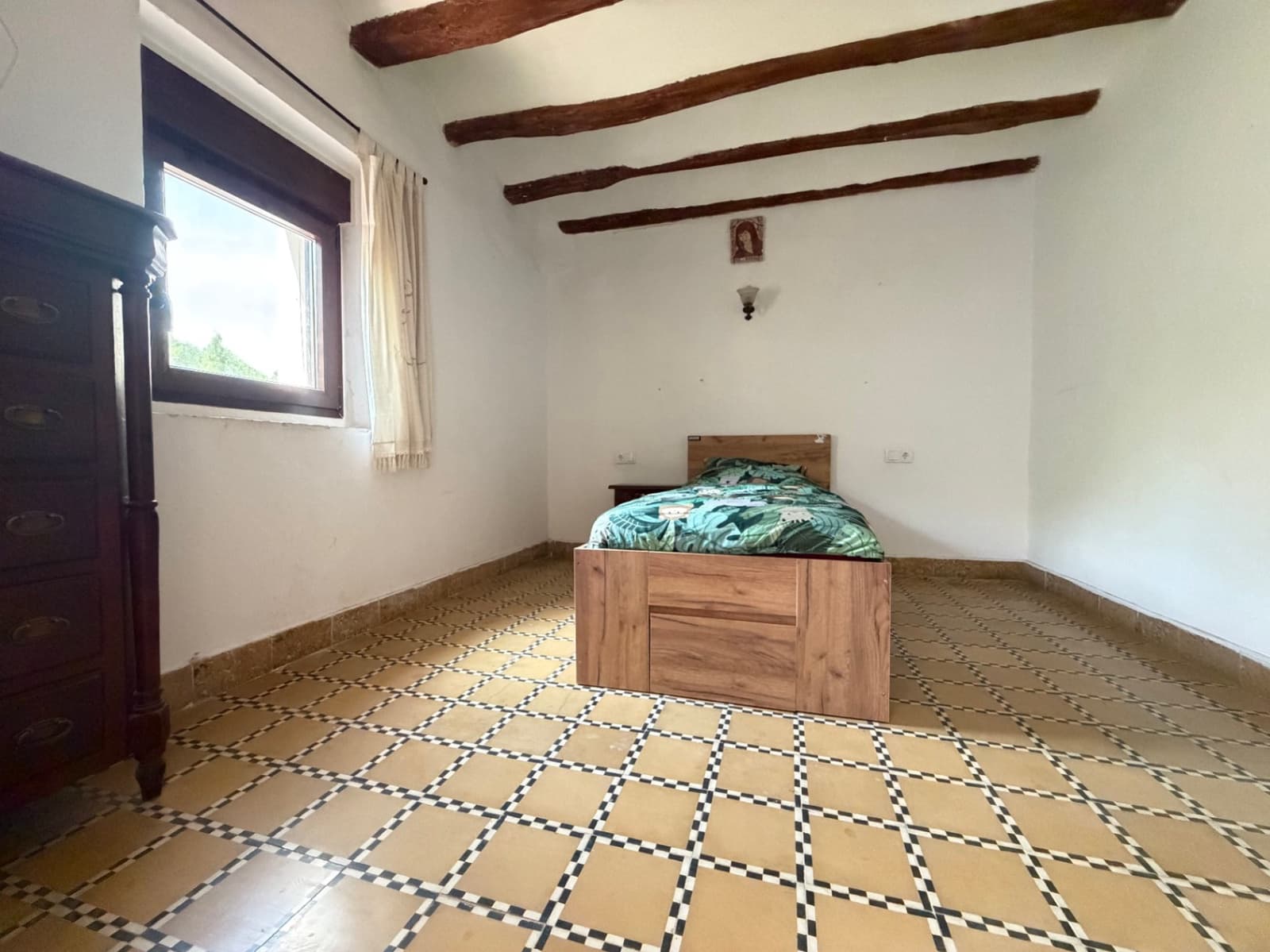 6 bedroom Finca/Country House for sale in Planes with pool garage - € 530,000 (Ref: 10032462)
