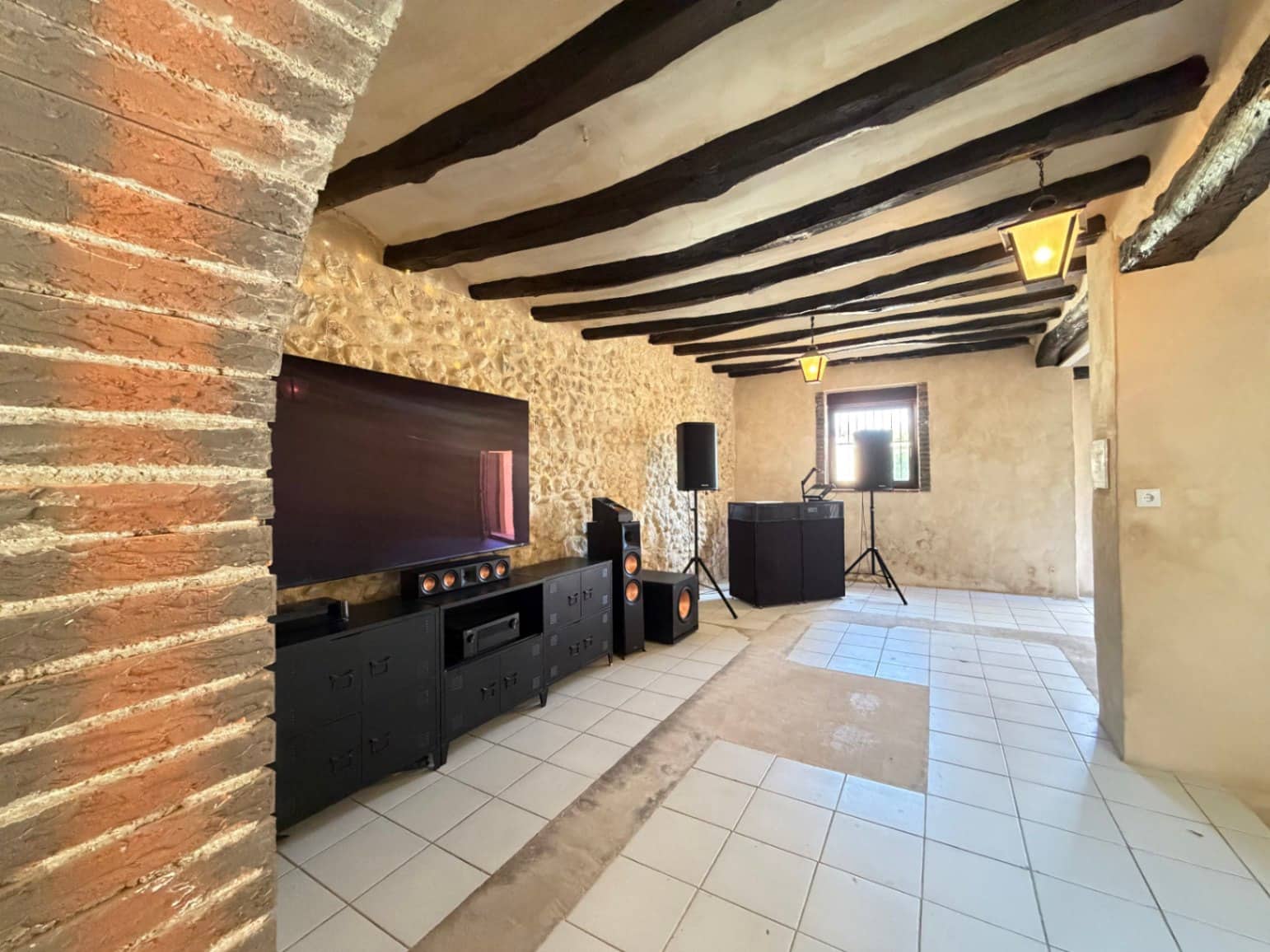 6 bedroom Finca/Country House for sale in Planes with pool garage - € 530,000 (Ref: 10032462)