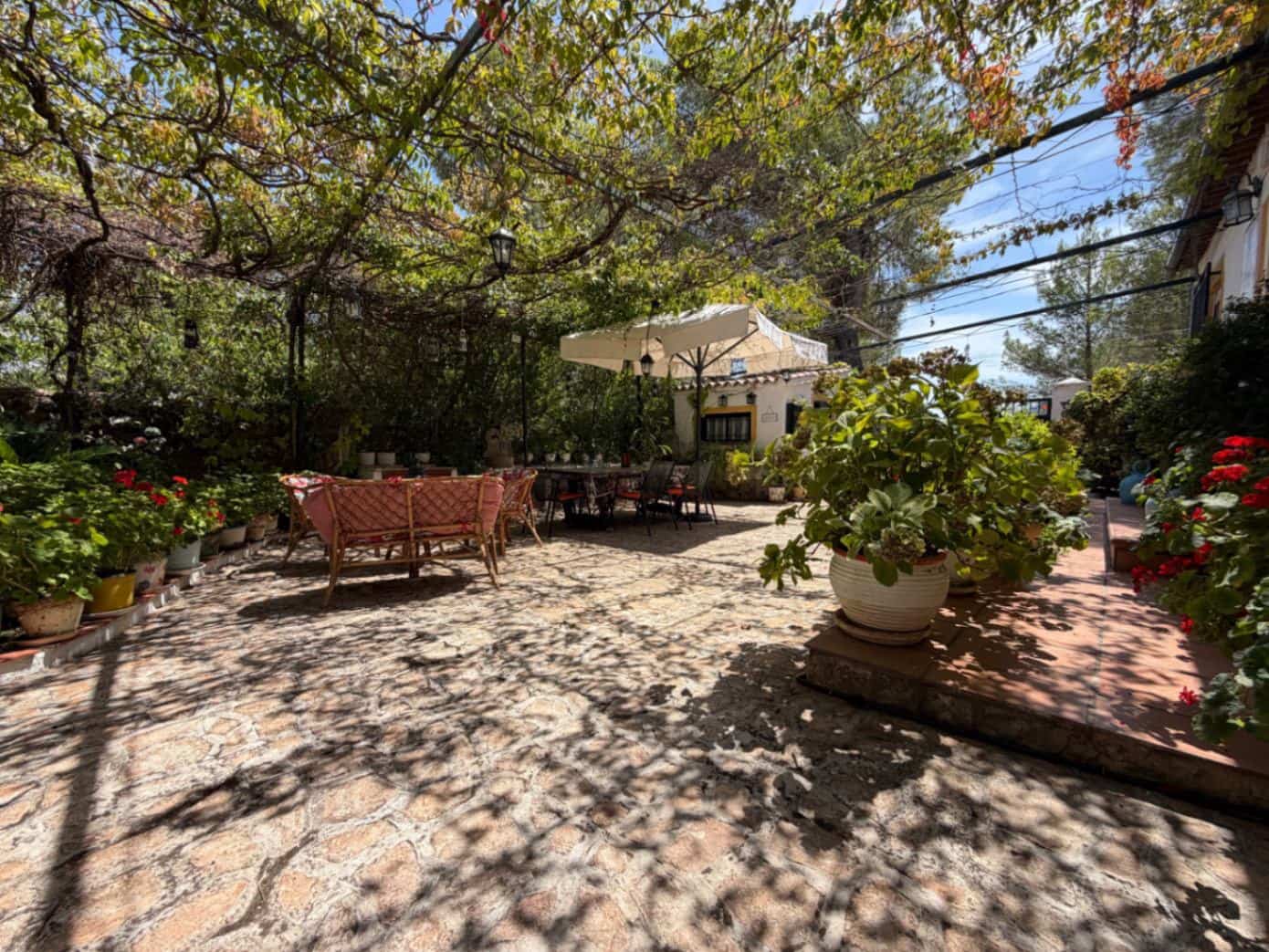 3 bedroom Villa for sale in Muro de Alcoy with pool garage - € 210,000 (Ref: 10032463)