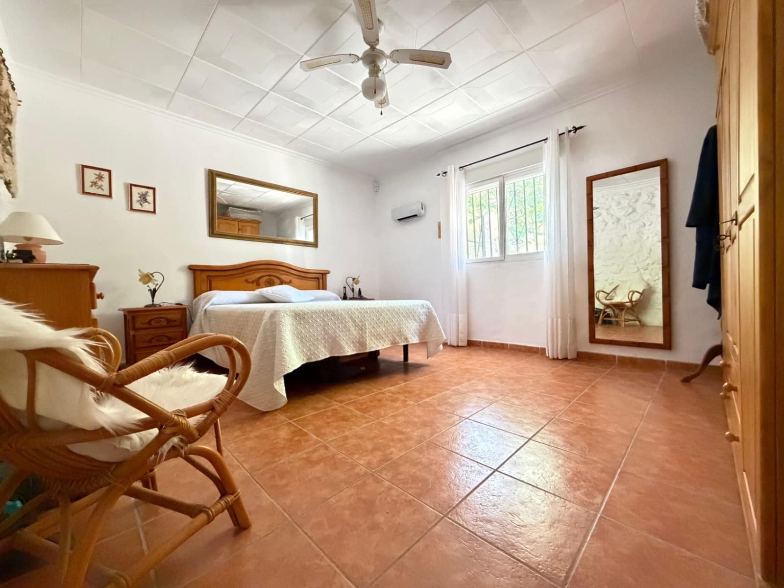 3 bedroom Villa for sale in Muro de Alcoy with pool garage - € 210,000 (Ref: 10032463)