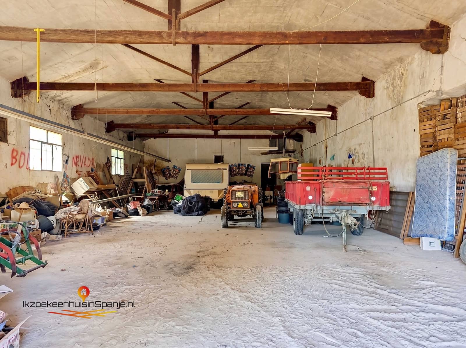Kommersiell til salgs i Pinoso - € 99 000 (Ref: 10032465)