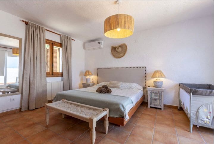 4 bedroom Villa for sale in Javea / Xabia with pool - € 795,000 (Ref: 10033191)