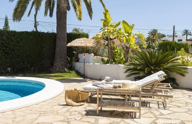 4 bedroom Villa for sale in Javea / Xàbia with pool - € 795,000 (Ref: 10033191)