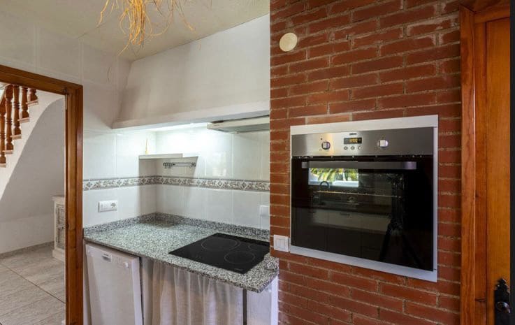 4 bedroom Villa for sale in Javea / Xabia with pool - € 795,000 (Ref: 10033191)