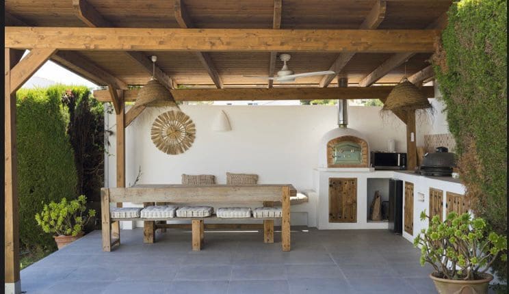 4 bedroom Villa for sale in Javea / Xabia with pool - € 795,000 (Ref: 10033191)