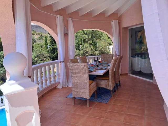 3 chambre Villa/Maison à vendre à Benitachell / Benitatxell avec piscine garage - 550 000 € (Ref: 10033192)