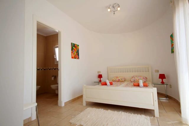 3 chambre Villa/Maison à vendre à Javea / Xàbia avec piscine - 750 000 € (Ref: 10033194)
