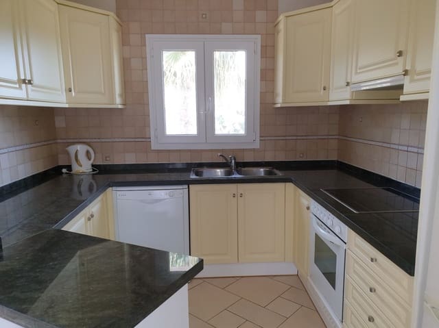 3 chambre Villa/Maison à vendre à Javea / Xàbia avec piscine - 625 000 € (Ref: 10033197)