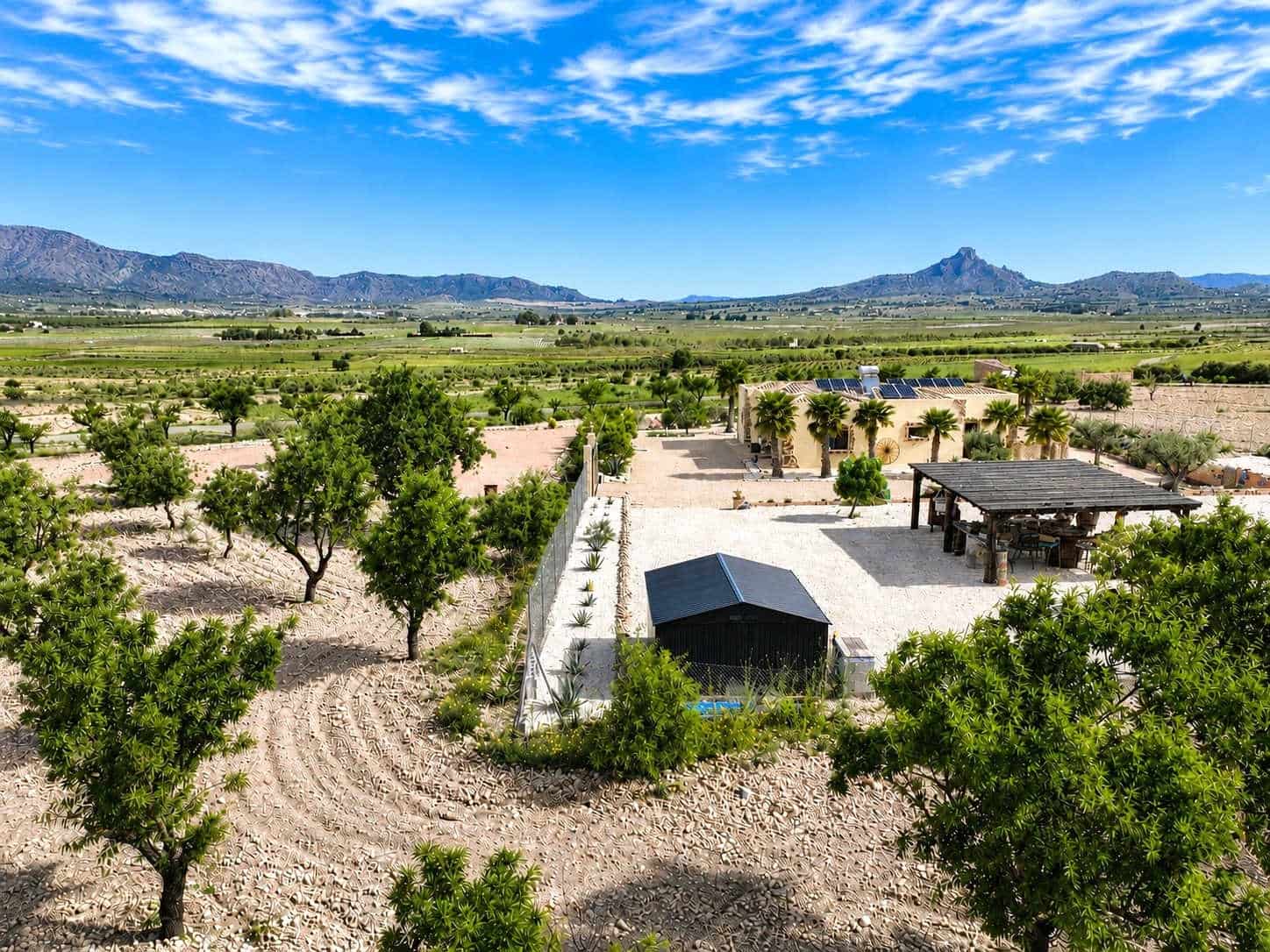 4 Zimmer Villa zu verkaufen in Salinas - 449.995 € (Ref: 10042075)