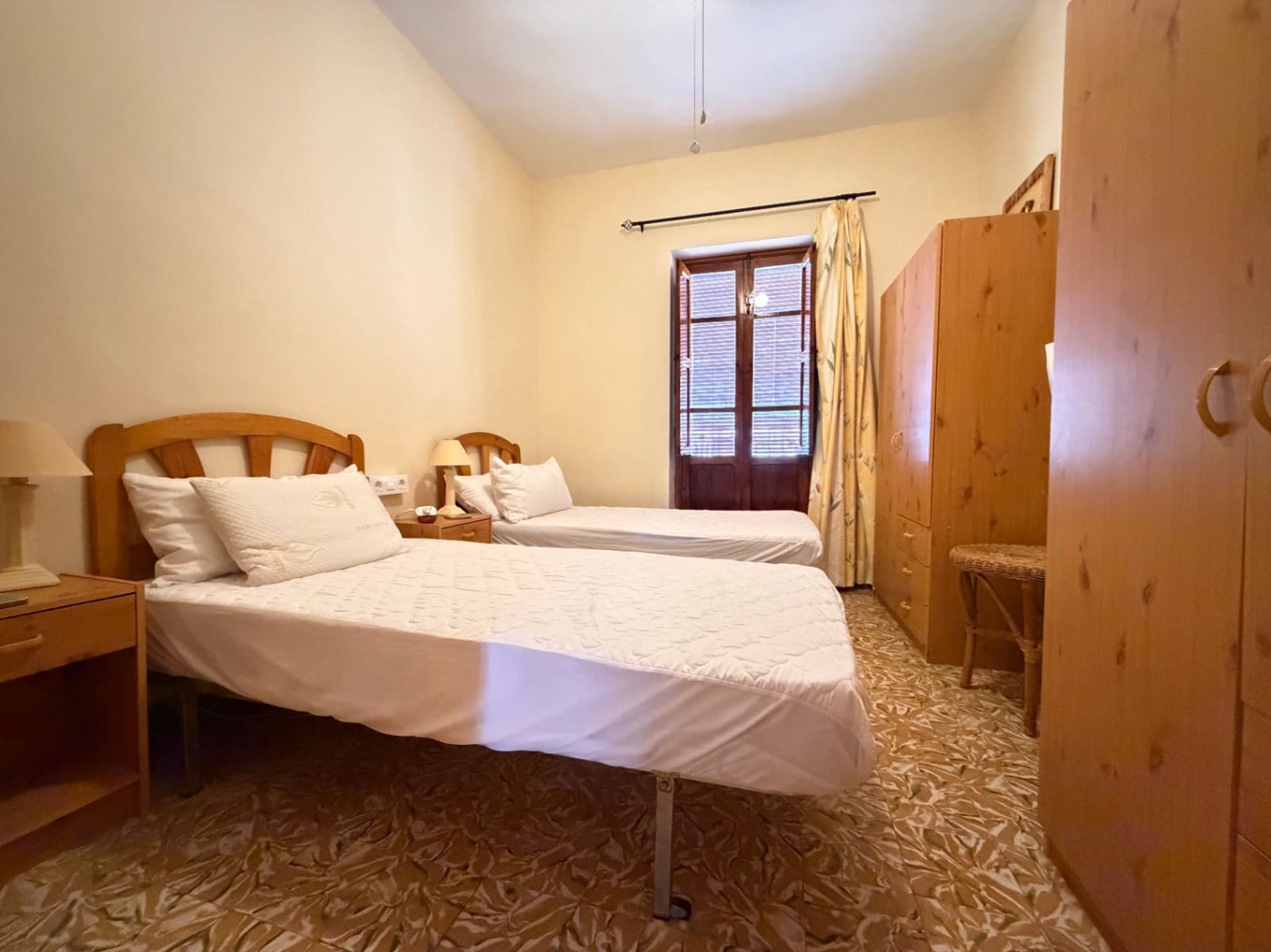 Casa de 4 habitaciones en Miramar en venta - 150.000 € (Ref: 10088438)