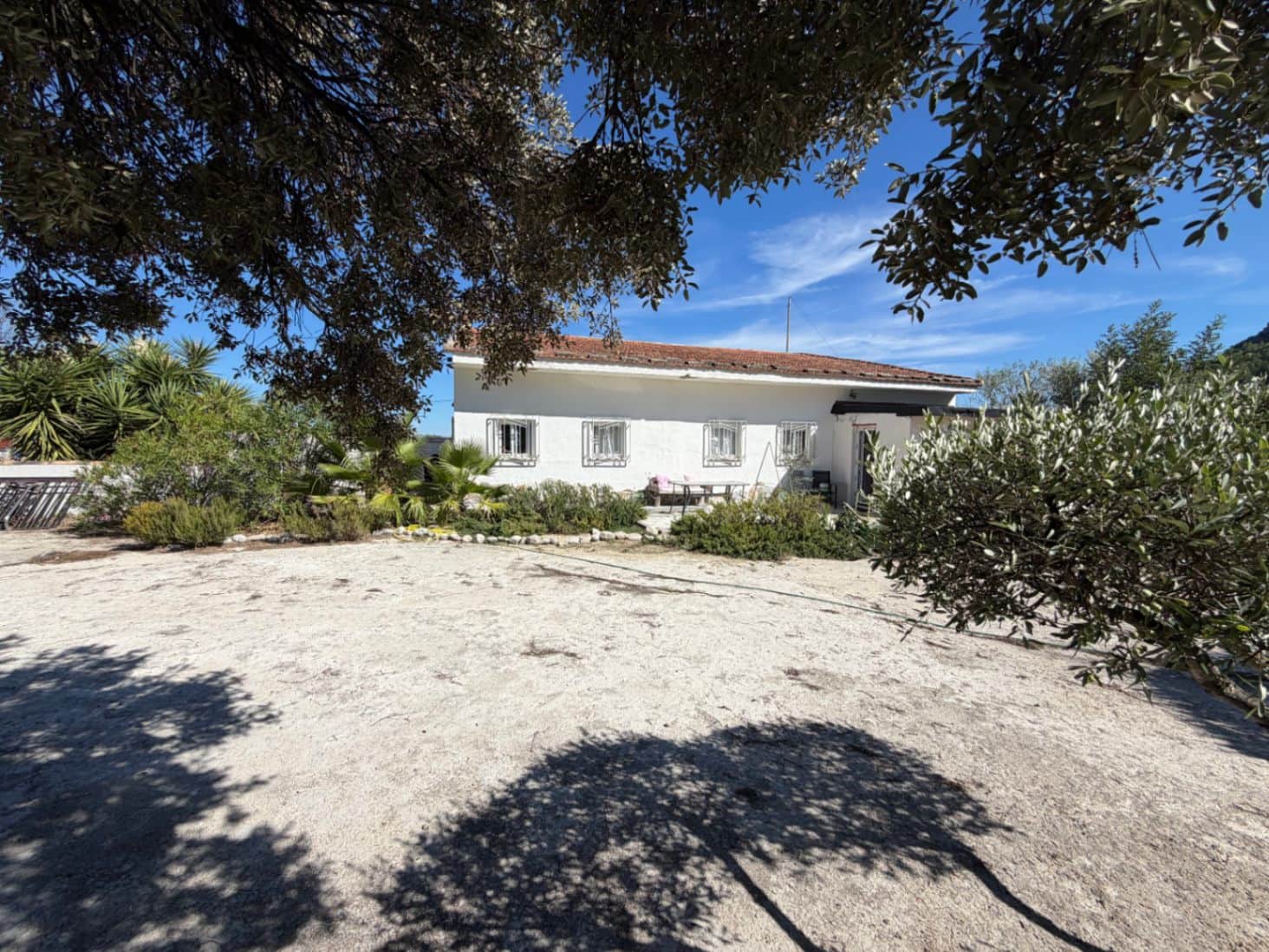 5 chambre Villa/Maison à vendre à Muro de Alcoy avec piscine garage - 215 000 € (Ref: 10095339)