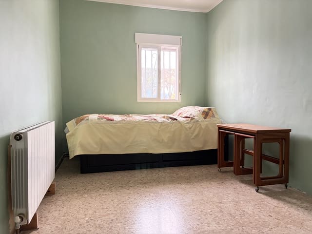 4 bedroom Finca/Country House for sale in Millena with pool garage - € 190,000 (Ref: 9937341)