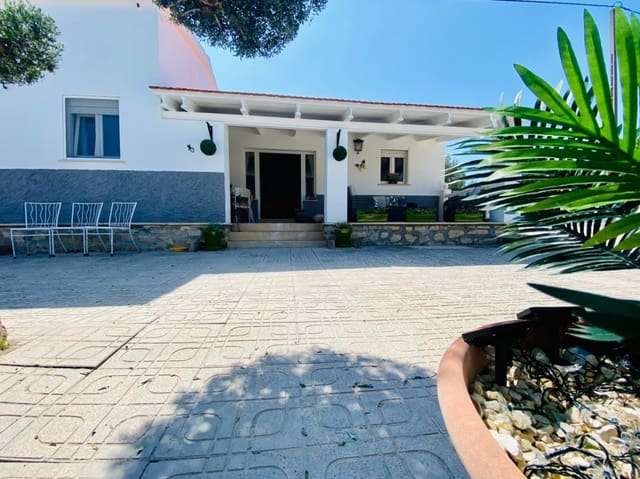 3 sypialnia Willa na sprzedaż w Cocentaina z basenem garażem - 225 000 € (Ref: 9937360)
