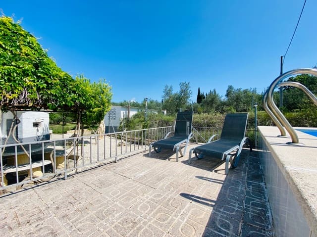 3 sypialnia Willa na sprzedaż w Cocentaina z basenem garażem - 225 000 € (Ref: 9937360)