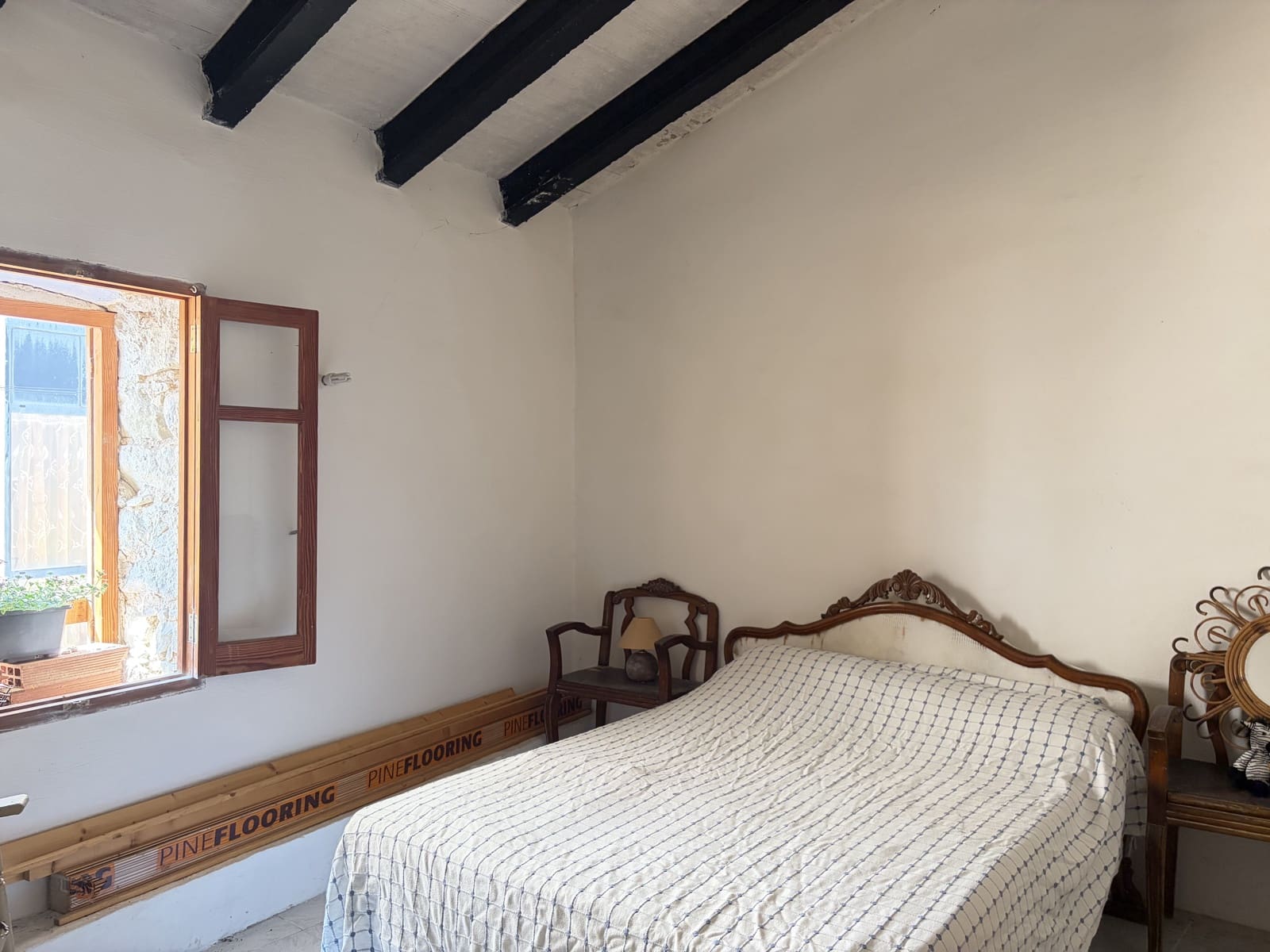 3 bedroom Townhouse for sale in Benimassot - € 75,000 (Ref: 9937384)