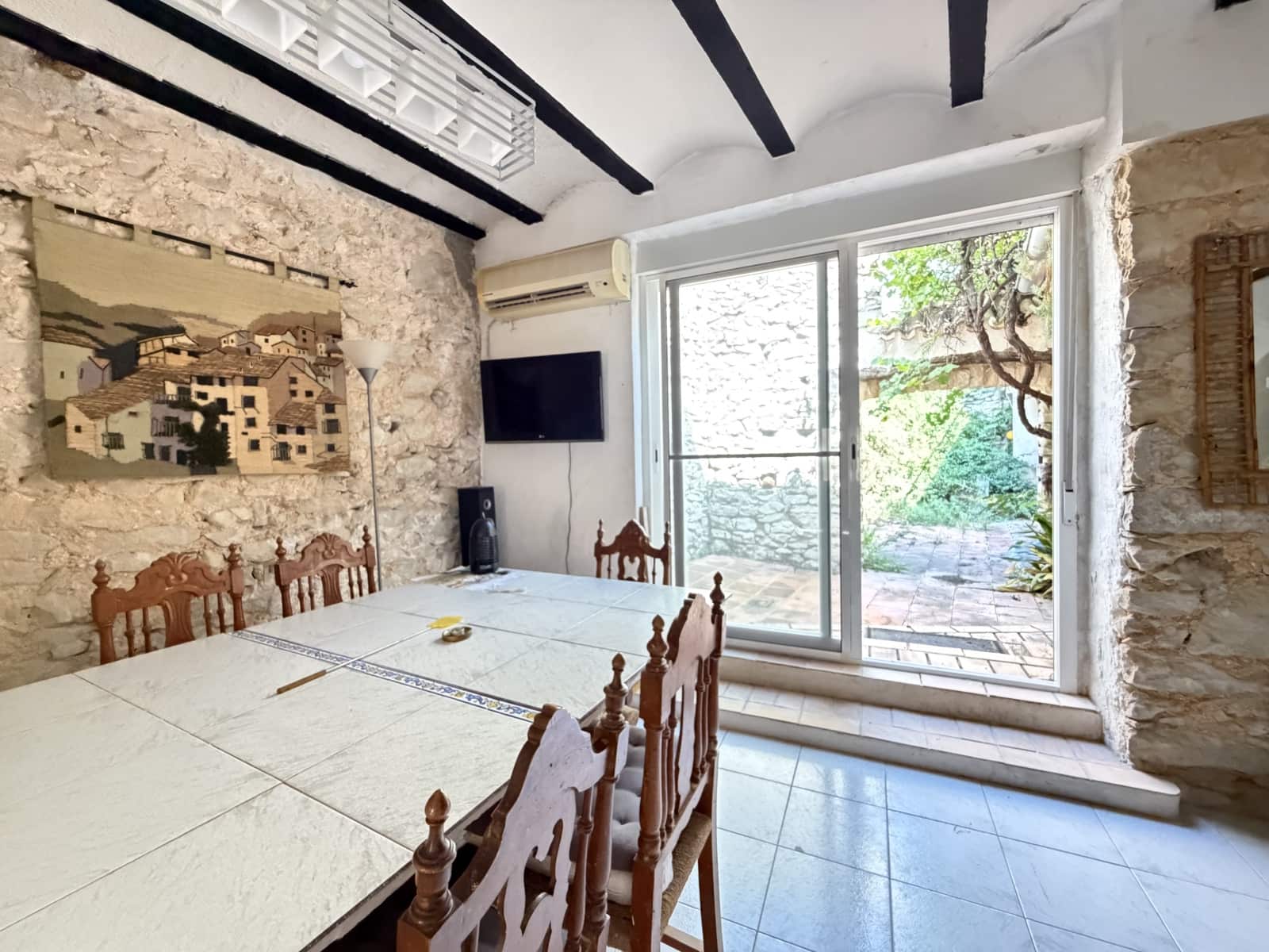 3 bedroom Townhouse for sale in Benimassot - € 75,000 (Ref: 9937384)