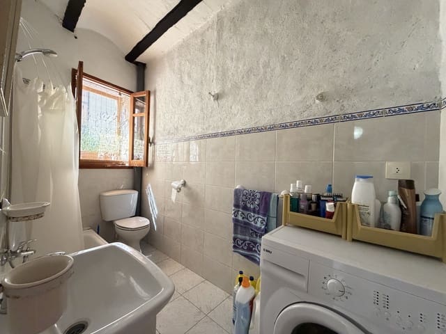 3 bedroom Townhouse for sale in Benimassot - € 75,000 (Ref: 9937384)
