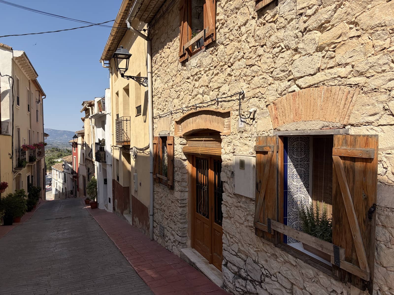 3 bedroom Townhouse for sale in Benimassot - € 75,000 (Ref: 9937384)