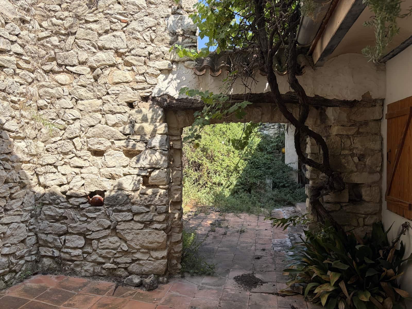 3 bedroom Townhouse for sale in Benimassot - € 75,000 (Ref: 9937384)