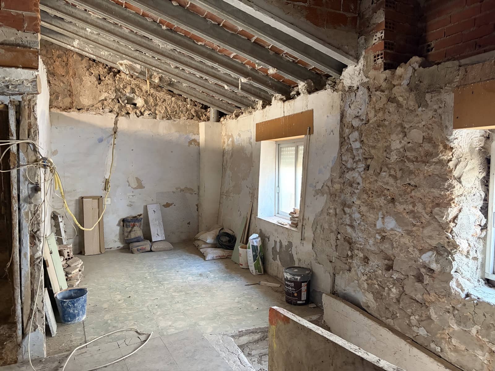 2 bedroom Townhouse for sale in Almudaina - € 89,000 (Ref: 9937415)