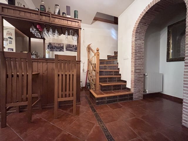 4 sovrum Finca/Hus på landet till salu i Muro de Alcoy med garage - 225 000 € (Ref: 9937417)