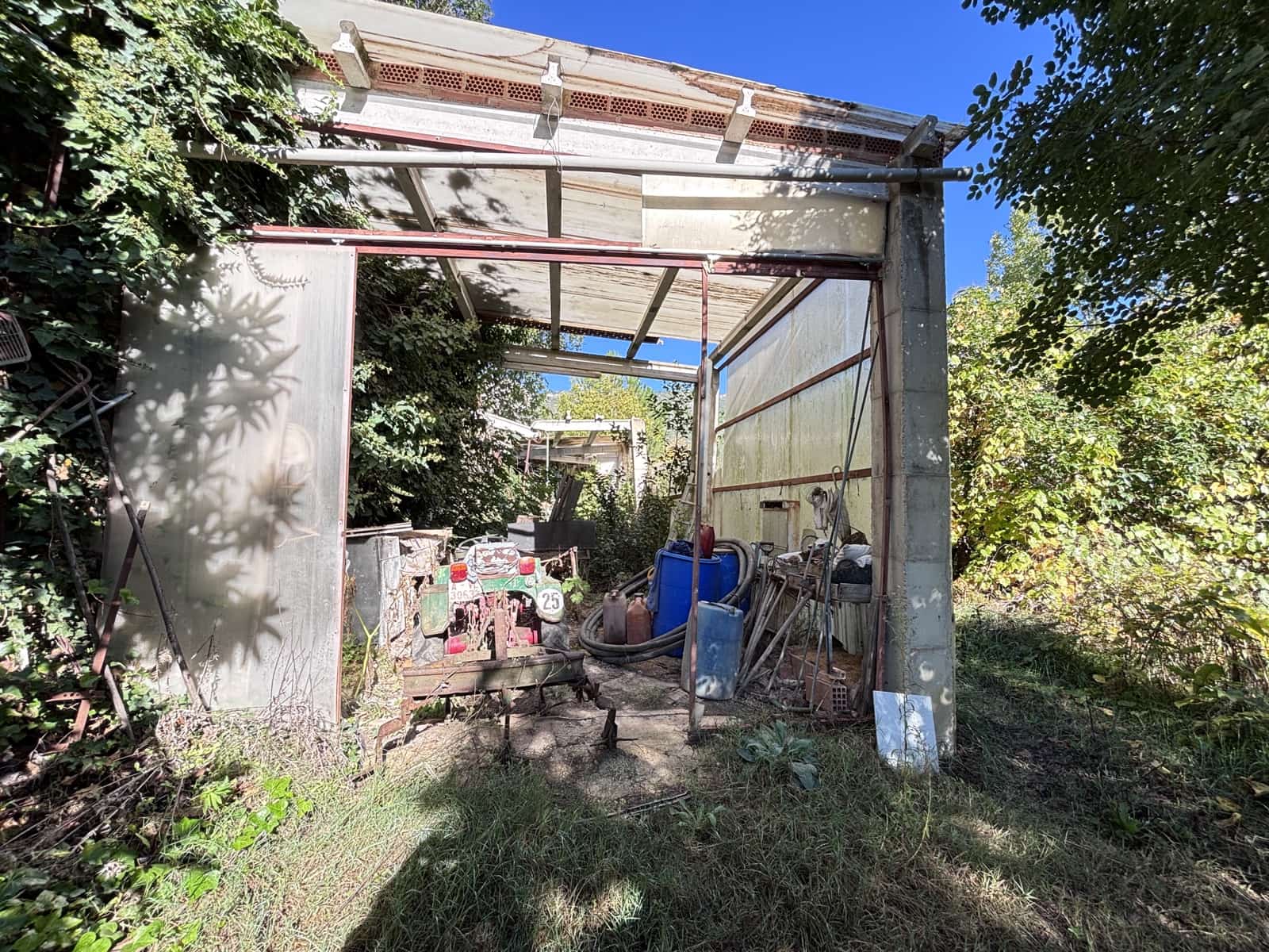 4 bedroom Finca/Country House for sale in Muro de Alcoy with garage - € 225,000 (Ref: 9937417)