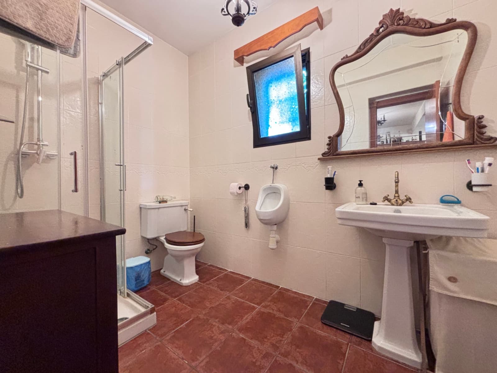4 bedroom Villa for sale in Muro de Alcoy with garage - € 225,000 (Ref: 9937417)
