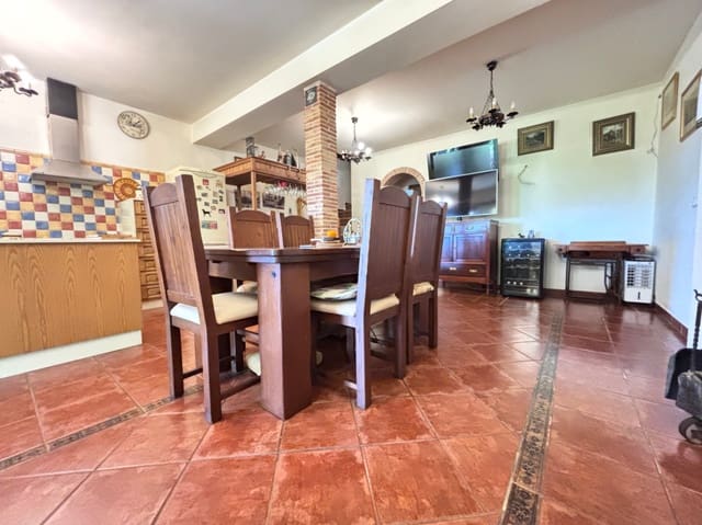 4 sypialnia Willa na sprzedaż w Muro de Alcoy z garażem - 225 000 € (Ref: 9937417)
